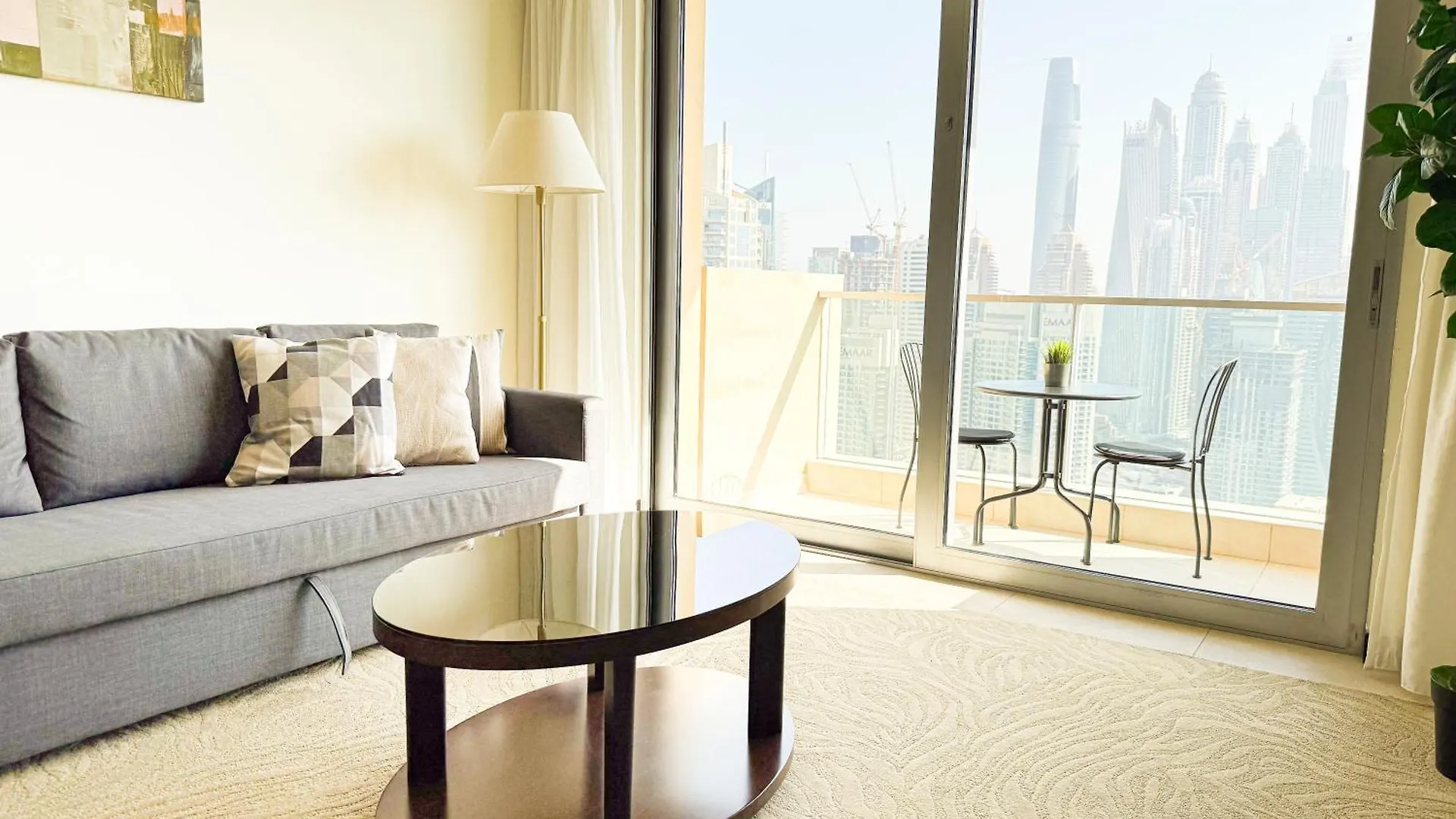 Jw Marriott Marina Residences With Amazing View And Direct Mall Access Dubai