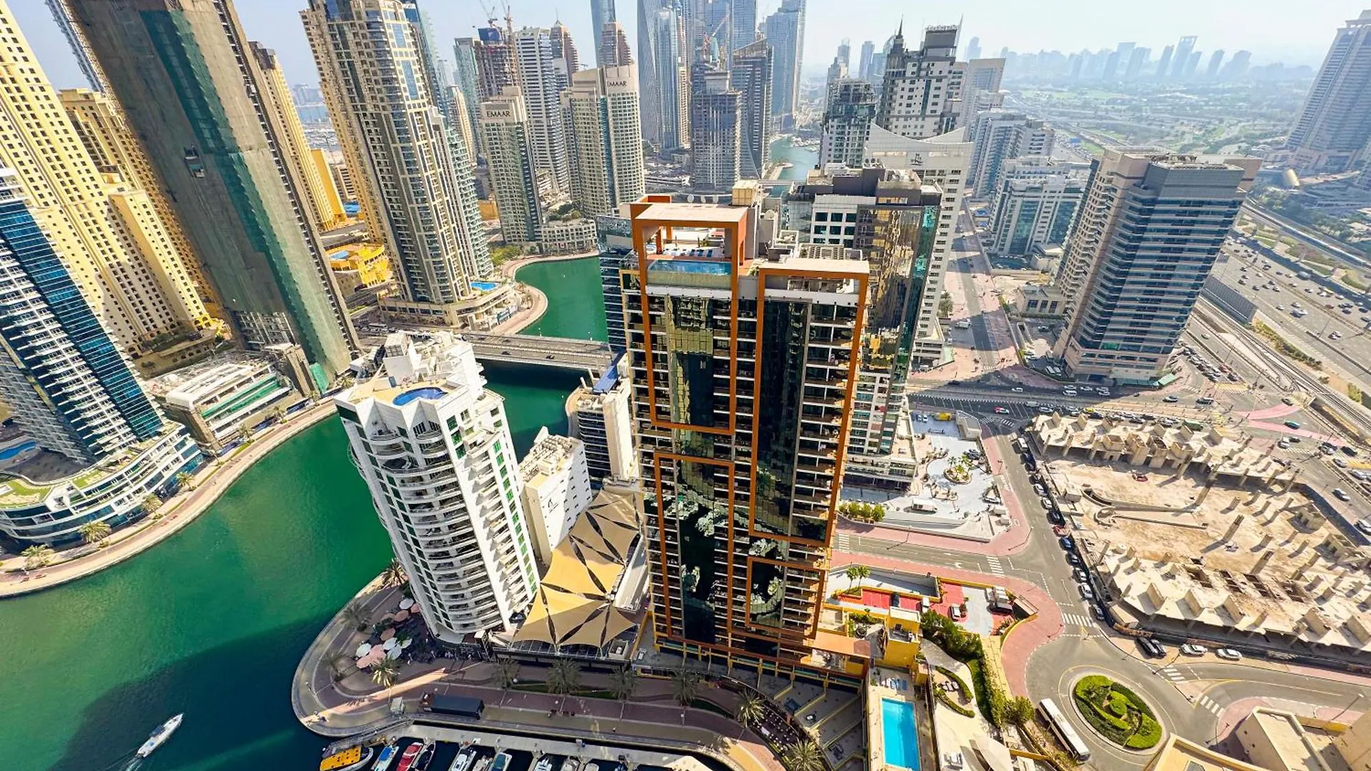 Jw Marriott Marina Residences With Amazing View And Direct Mall Access Dubai